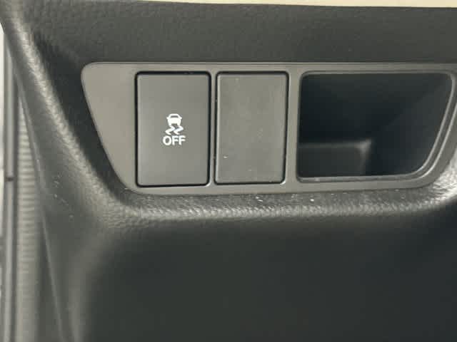 2027 Honda HR-V photo 19 of 32