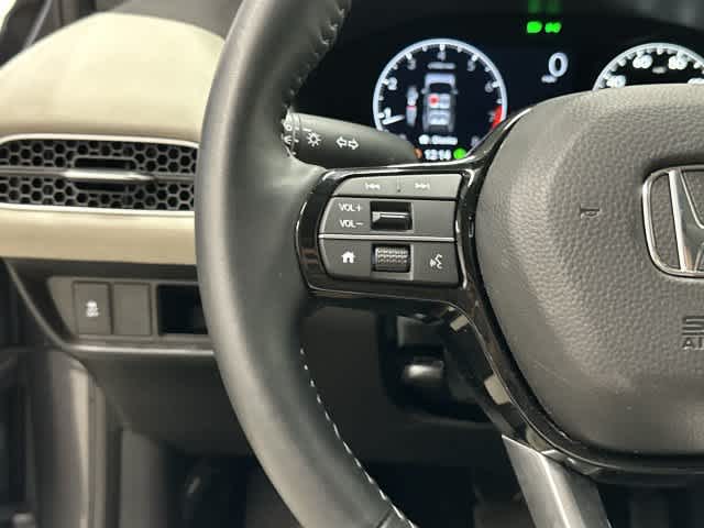 2027 Honda HR-V photo 17 of 32