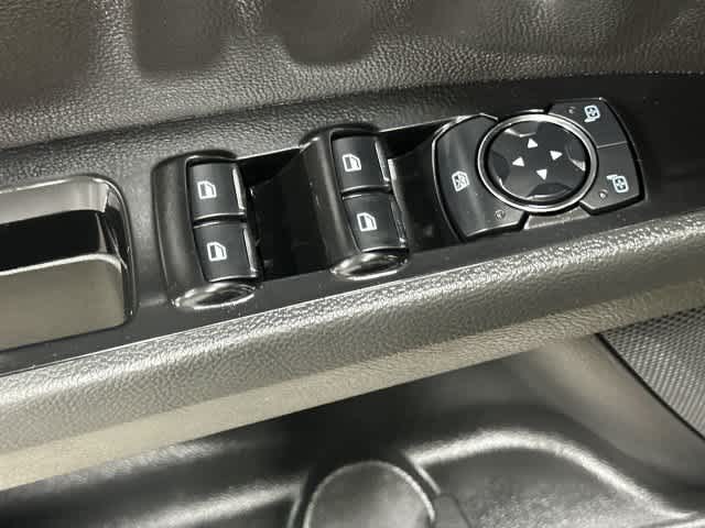 2015 Ford Fusion photo 20 of 33