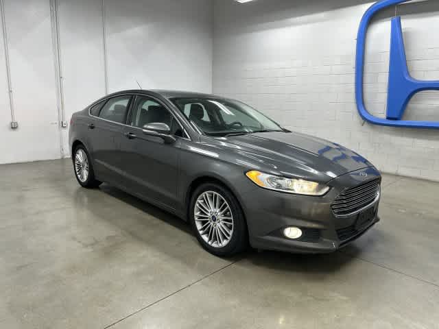 2015 Ford Fusion photo 5 of 33