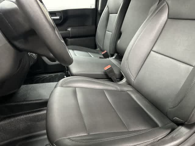2022 Chevrolet Silverado 1500 photo 10 of 32
