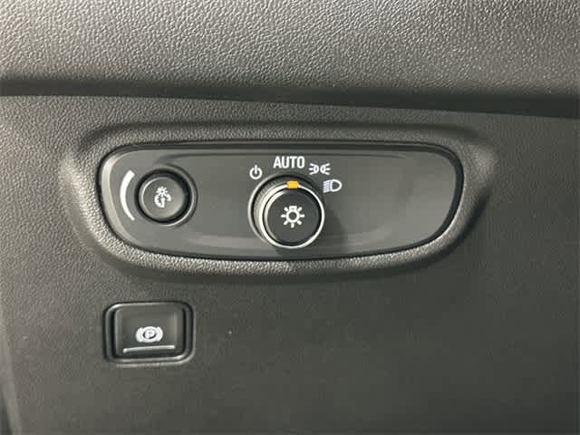 2020 GMC Terrain SLE Blue Emerald Metallic at HGreg Houston