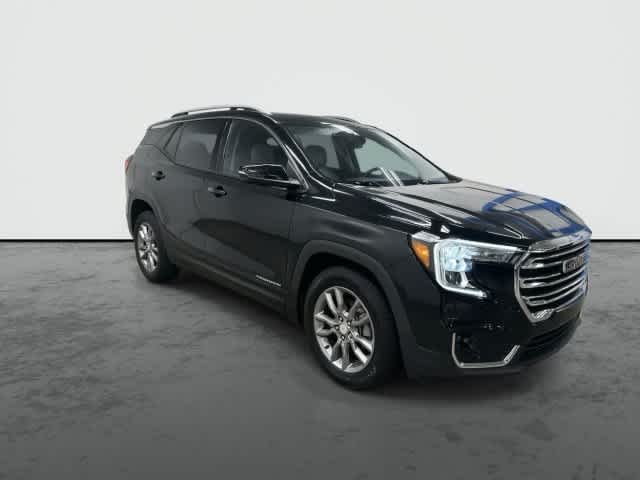 2024 GMC Terrain photo 5 of 32