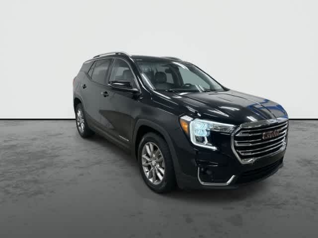 2024 GMC Terrain photo 6 of 32