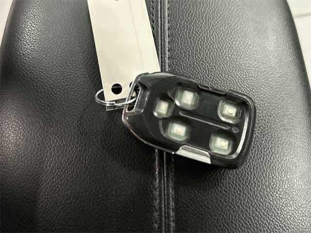 2022 GMC Terrain SLT Summit White at Sterling McCall Nissan