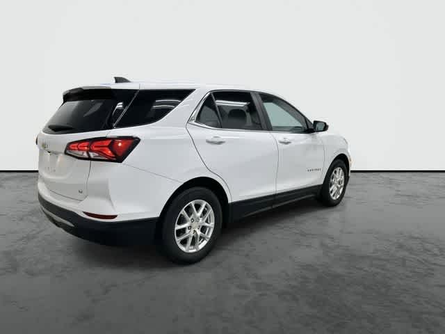 2024 Chevrolet Equinox LT Summit White at Davis Chevrolet