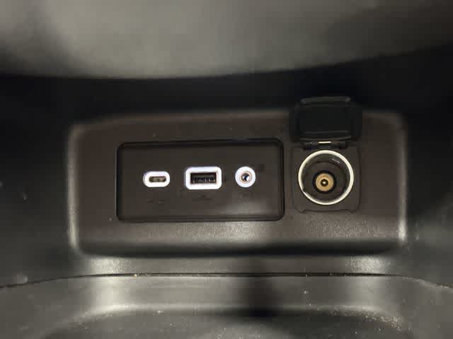 2023 Chevrolet Equinox LT Summit White at Davis Chevrolet