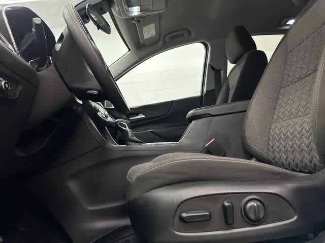 2023 Chevrolet Equinox LT Summit White at Davis Chevrolet