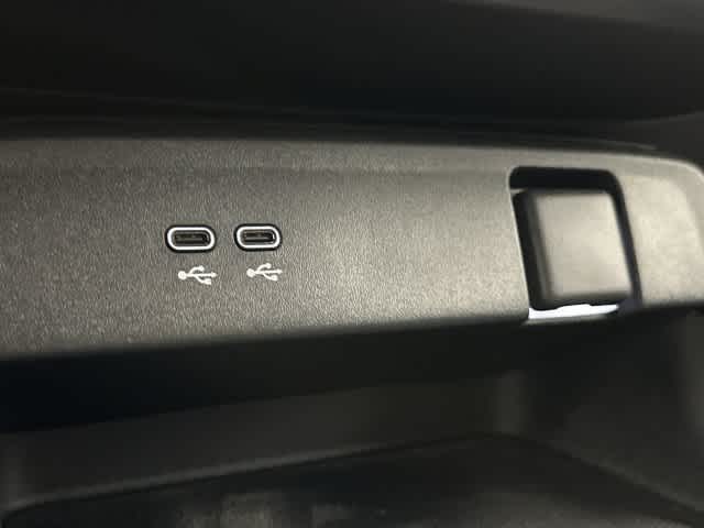 2026 Honda Prologue photo 26 of 33