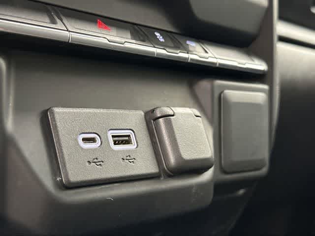 2021 GMC Sierra 1500  Summit White at Mac Haik Ford