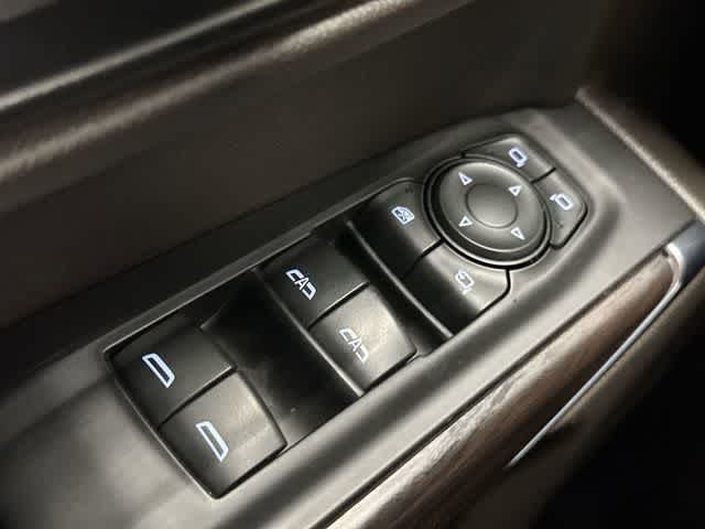 2021 GMC Sierra 1500 SLT White Frost Tricoat at Group 1 GMC Buick South