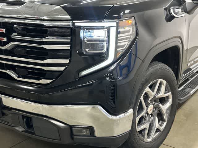 2023 GMC Sierra 1500 SLT Onyx Black at Baytown Ford