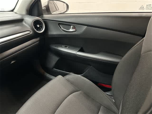 2019 Kia Forte LXS Silky Silver at HGreg Houston