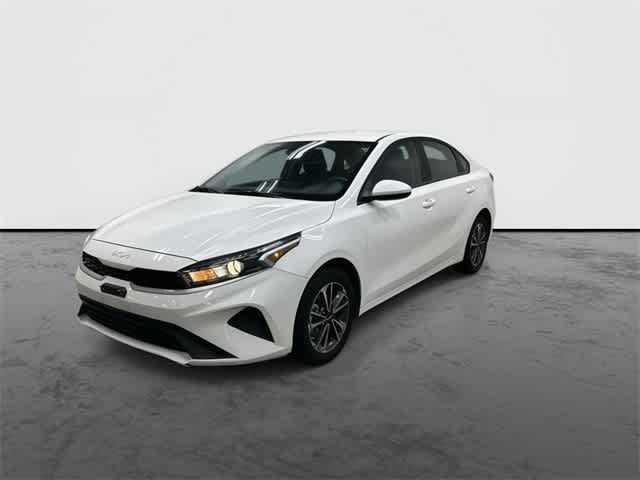 2024 Kia Forte LXS Snow White Pearl at HGreg Houston