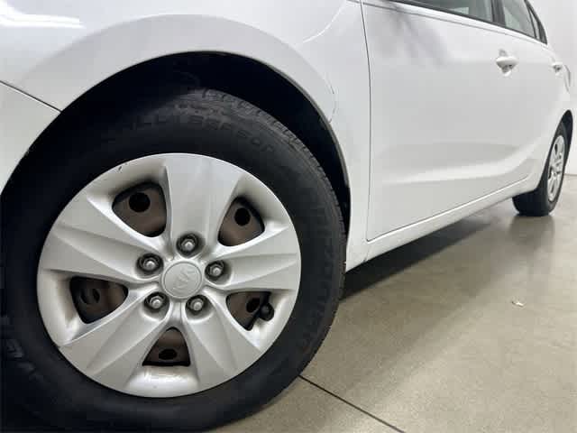 2018 Kia Forte LX Snow White Pearl at HGreg Houston