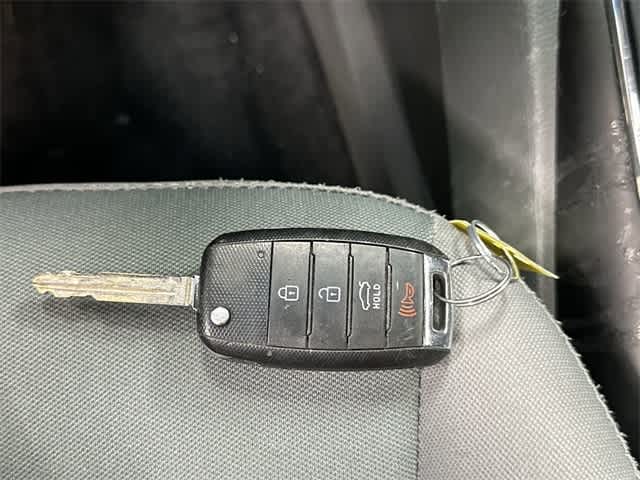 2018 Kia Forte LX Snow White Pearl at HGreg Houston