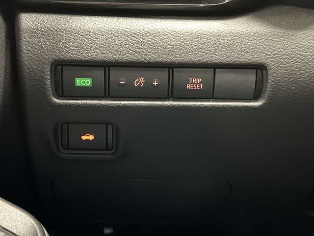 2024 Nissan Sentra SV Aspen White Tricoat at Sterling McCall Nissan