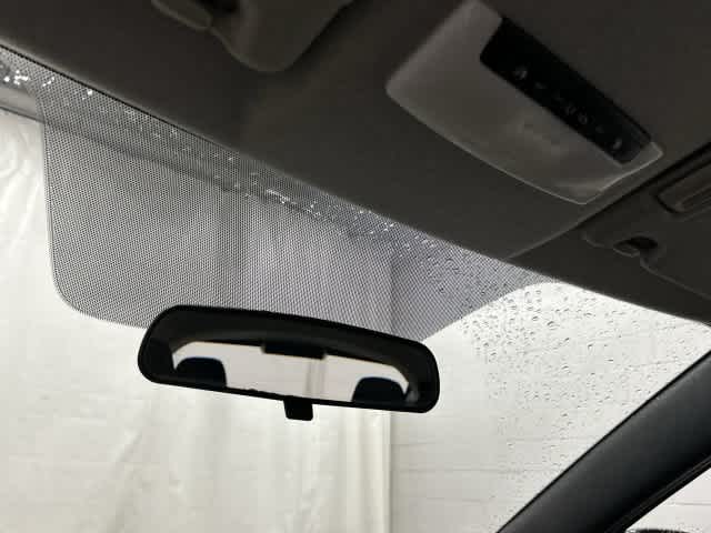 2019 Nissan Kicks photo 21 of 32