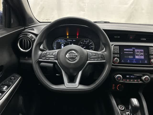 2019 Nissan Kicks photo 15 of 32