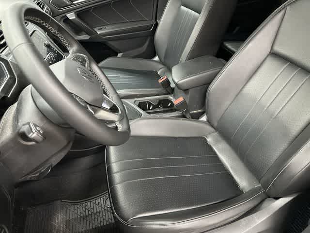 2022 Volkswagen Tiguan SE Platinum Gray Metallic at Westside Kia