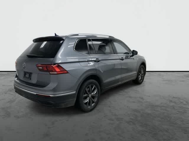 2022 Volkswagen Tiguan SE Platinum Gray Metallic at HGreg Houston