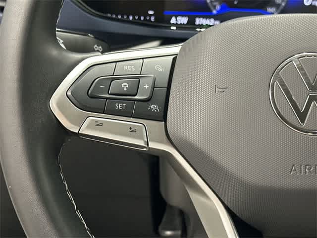 2024 Volkswagen Taos SE White at Honda of Clear Lake