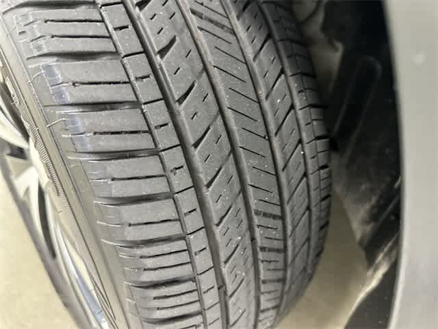 2024 Volkswagen Taos SE White at Honda of Clear Lake