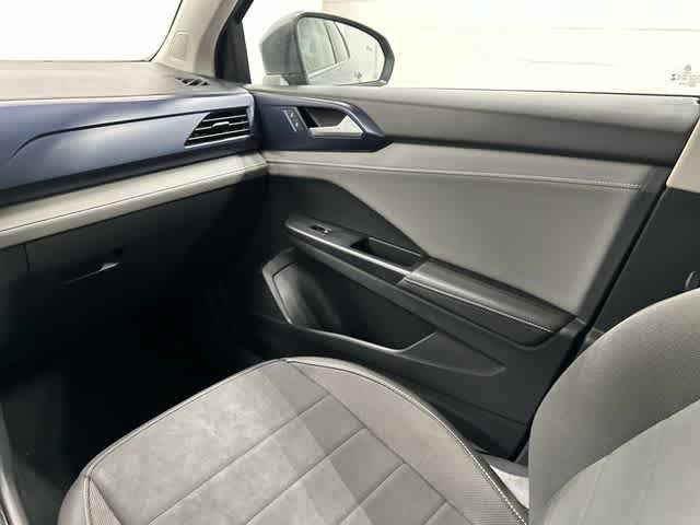 2024 Volkswagen Taos SE Gray at Team Mazda