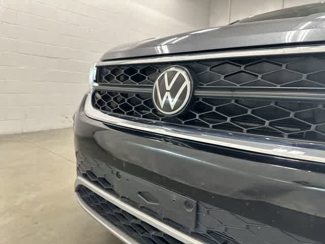 2024 Volkswagen Taos SE  at Mercedes-Benz of Houston North