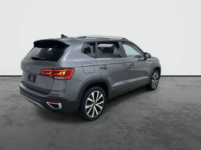 2024 Volkswagen Taos SE  at Mercedes-Benz of Houston North