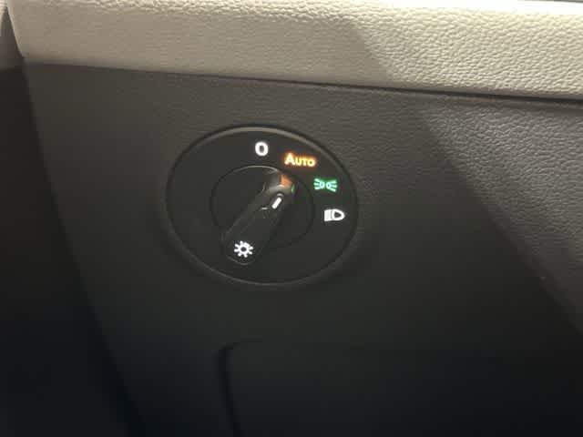 2024 Volkswagen Taos SE  at Mercedes-Benz of Houston North
