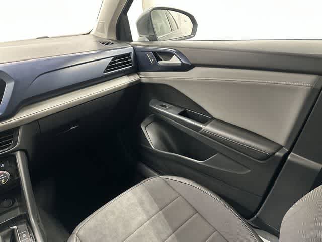 2024 Volkswagen Taos SE  at Mercedes-Benz of Houston North