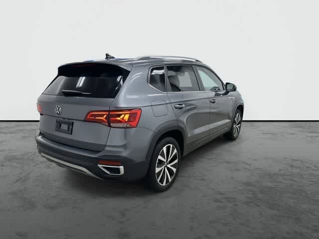 2024 Volkswagen Taos SE  at Mercedes-Benz of Houston North