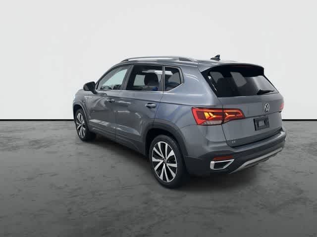 2024 Volkswagen Taos SE  at Mercedes-Benz of Houston North