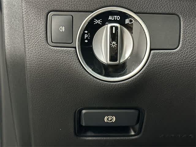 2018 Mercedes-Benz GLE GLE 350 Polar White at Mercedes-Benz of Houston North