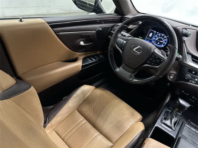 2019 Lexus ES Ultra Luxury  Obsidian at AutoNation USA Houston