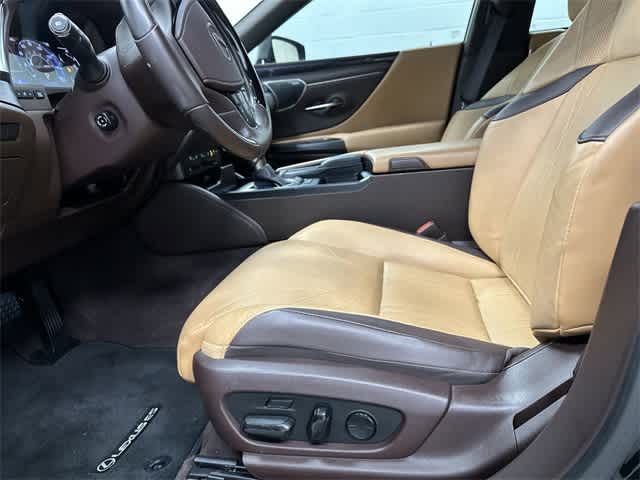 2019 Lexus ES Ultra Luxury  Obsidian at AutoNation USA Houston