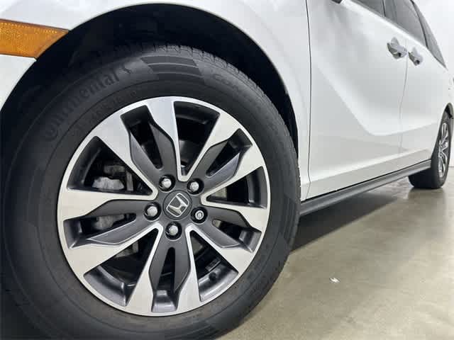 2023 Honda Odyssey EX-L Platinum White Pearl at Helfman Ford