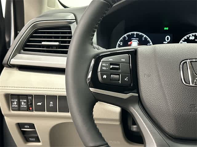 2026 Honda Odyssey EX-L Solar Silver Metallic at Honda of Clear Lake