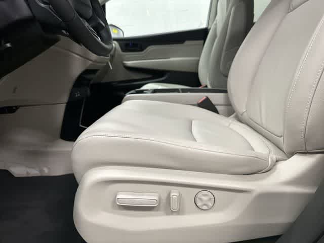2026 Honda Odyssey EX-L Solar Silver Metallic at Honda of Clear Lake