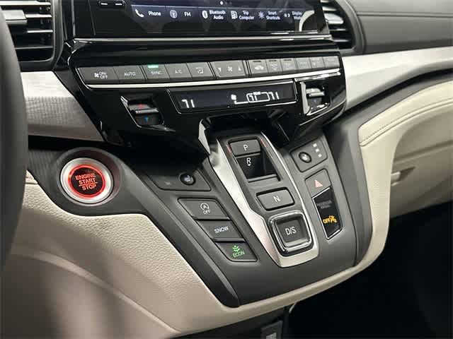 2026 Honda Odyssey EX-L Solar Silver Metallic at Honda of Clear Lake