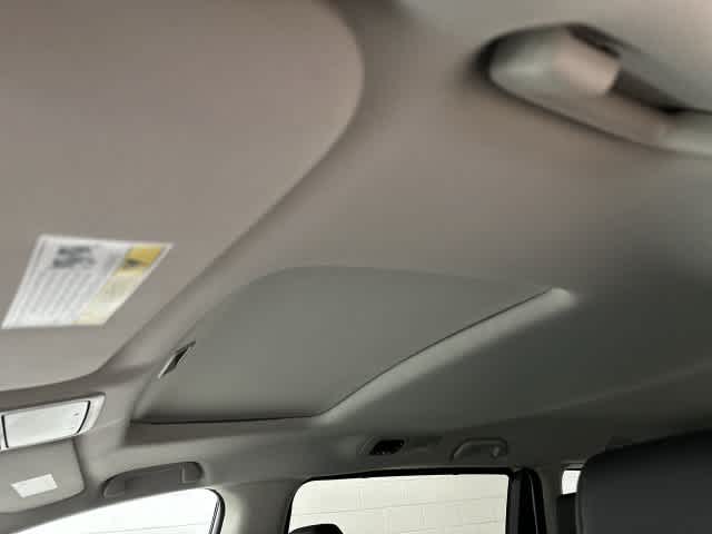2026 Honda Odyssey photo 27 of 32
