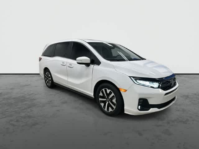 2025 Honda Odyssey photo 5 of 32