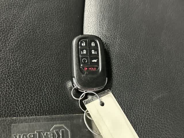 2025 Honda Odyssey photo 32 of 32