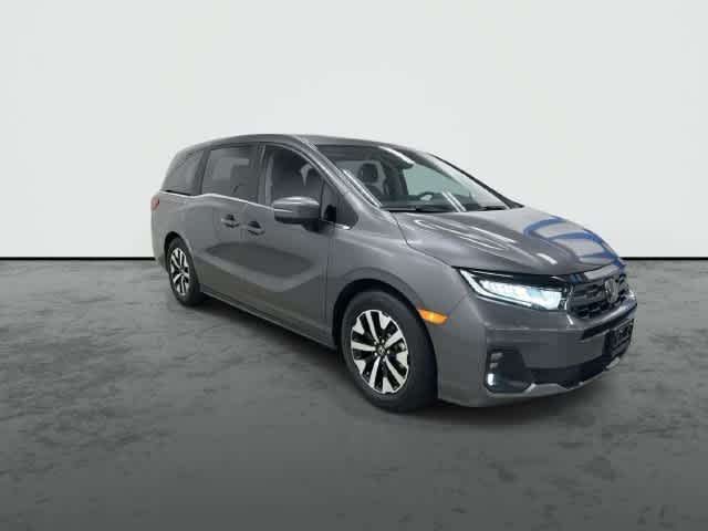 2025 Honda Odyssey photo 5 of 32