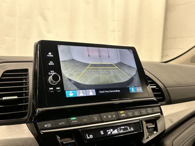2025 Honda Odyssey EX-L Silver at Honda of Clear Lake