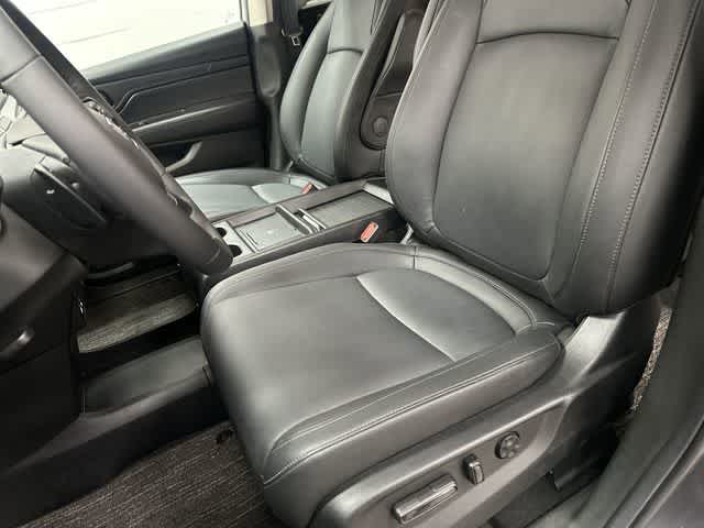 2025 Honda Odyssey EX-L Silver at Honda of Clear Lake