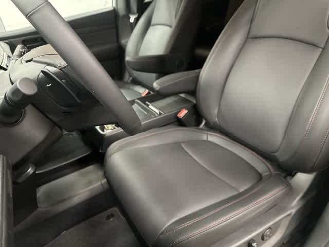 2026 Honda Odyssey photo 10 of 32