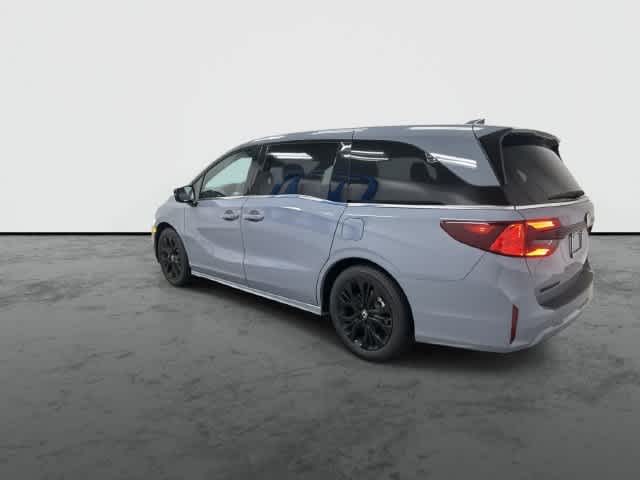 2026 Honda Odyssey photo 9 of 32