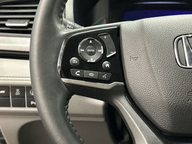 2024 Honda Odyssey photo 17 of 33